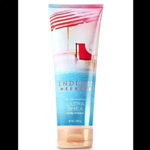 Endless weekend body cream💙